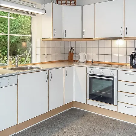 Gorgeous In Haderslev With Kitchen Kelstrup Strand