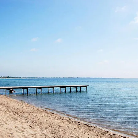 Gorgeous In Haderslev With Kitchen Сasa de vacaciones *