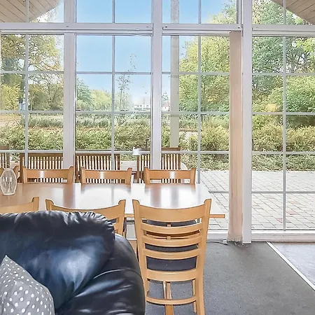 Gorgeous In Haderslev With Kitchen Сasa de vacaciones