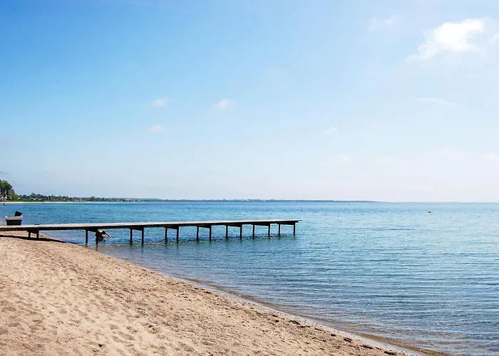 Gronkaer Hoj Vej I Tatil Evi *